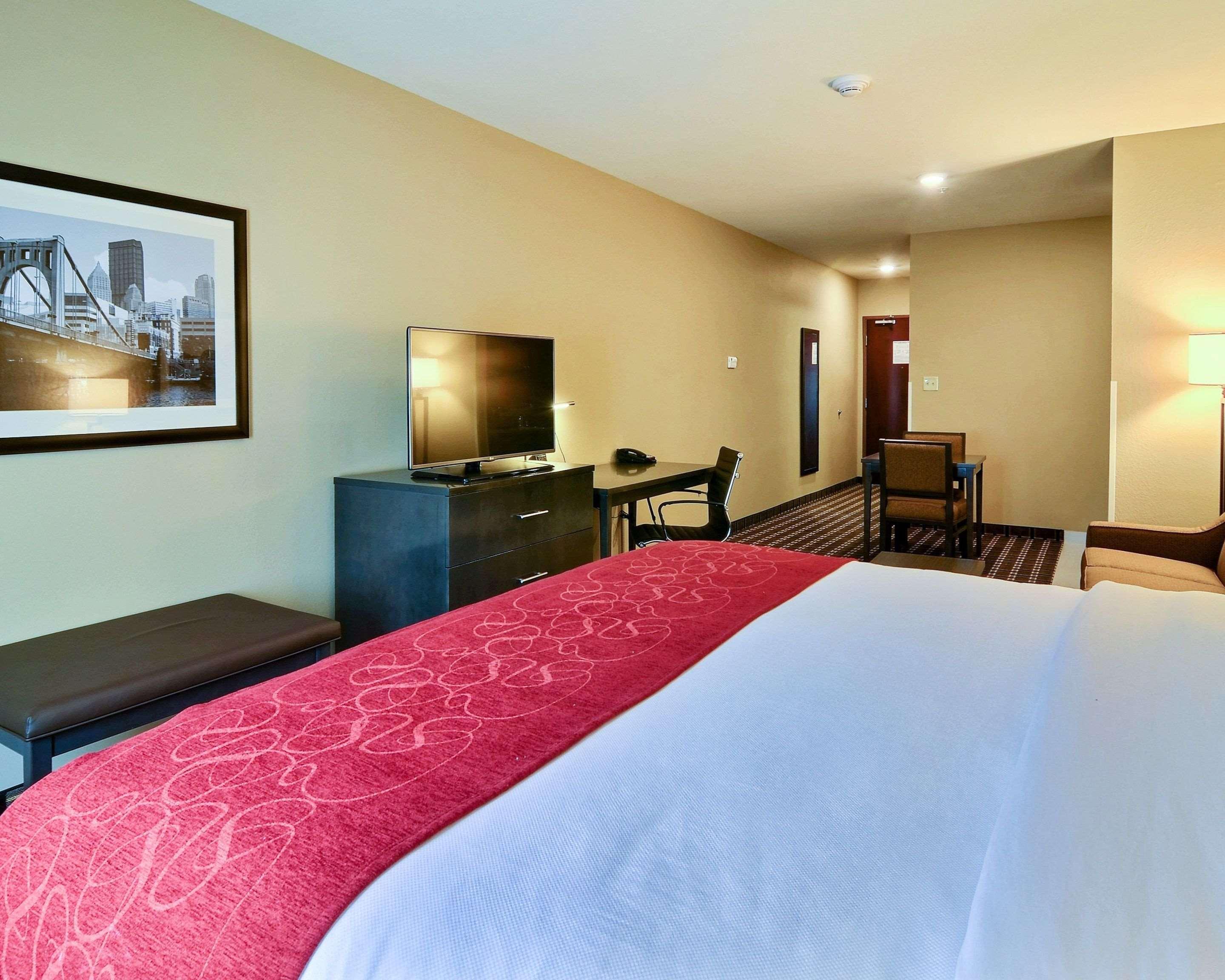 Comfort Suites Uniontown Ngoại thất bức ảnh