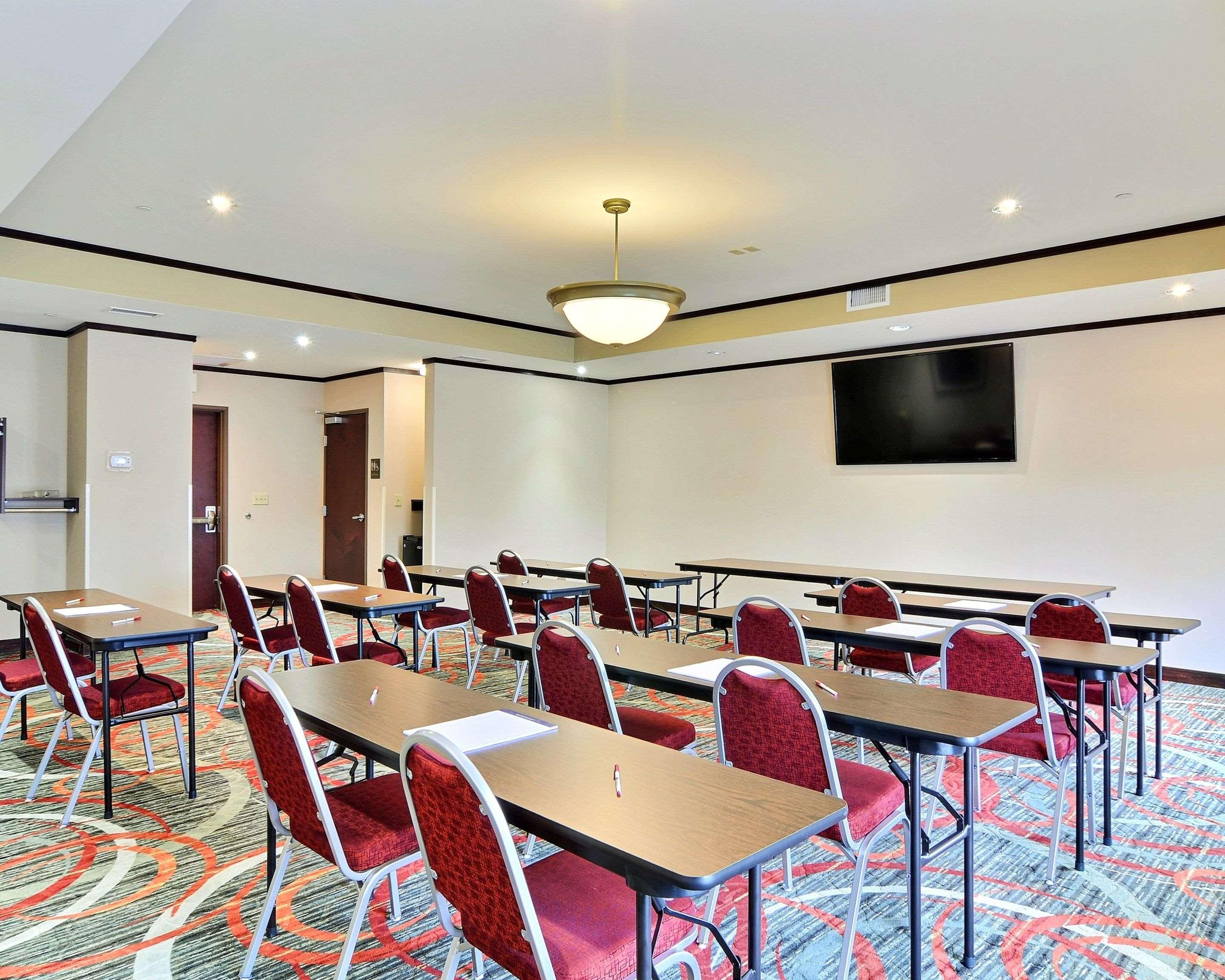 Comfort Suites Uniontown Ngoại thất bức ảnh