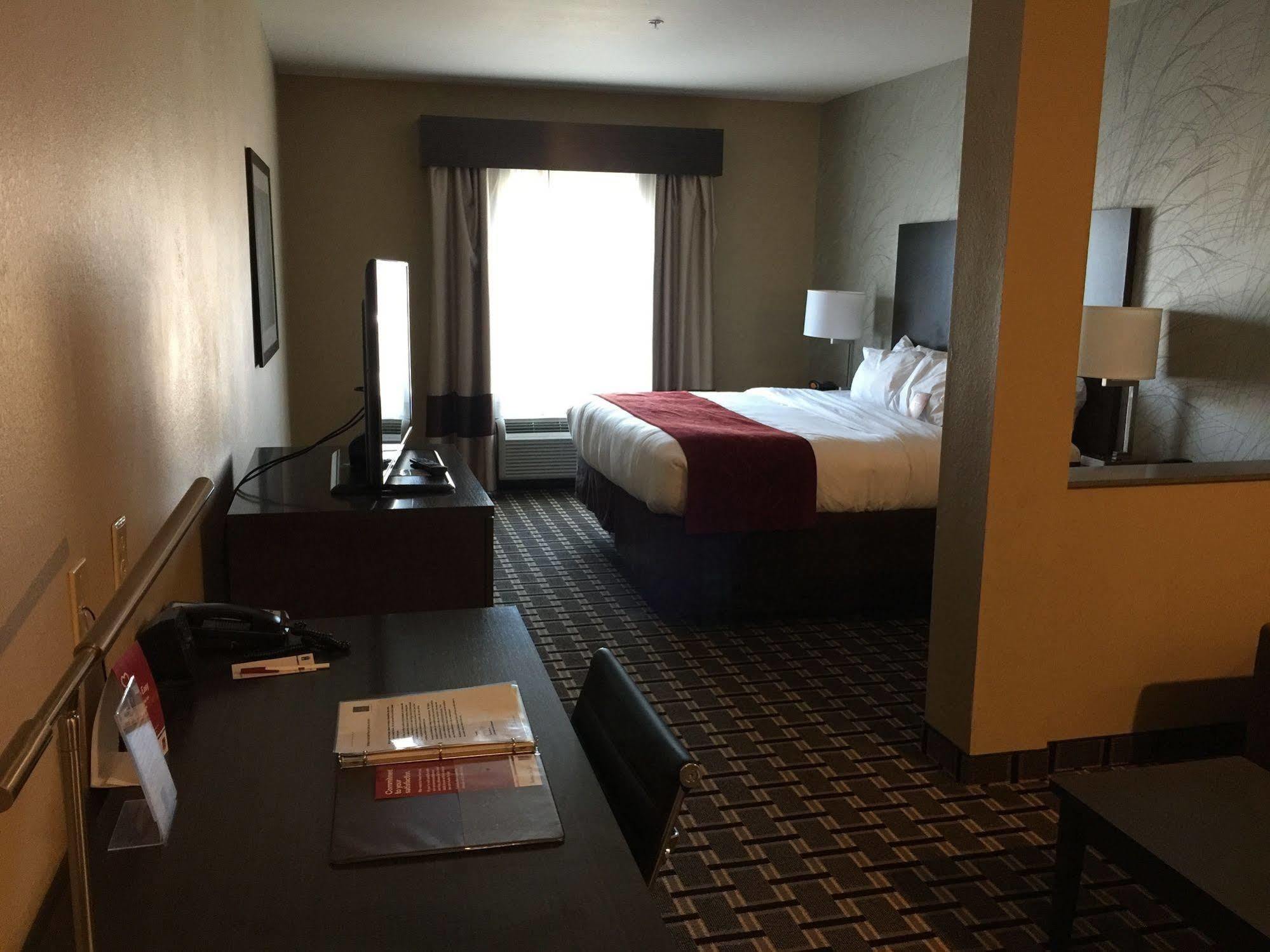 Comfort Suites Uniontown Ngoại thất bức ảnh